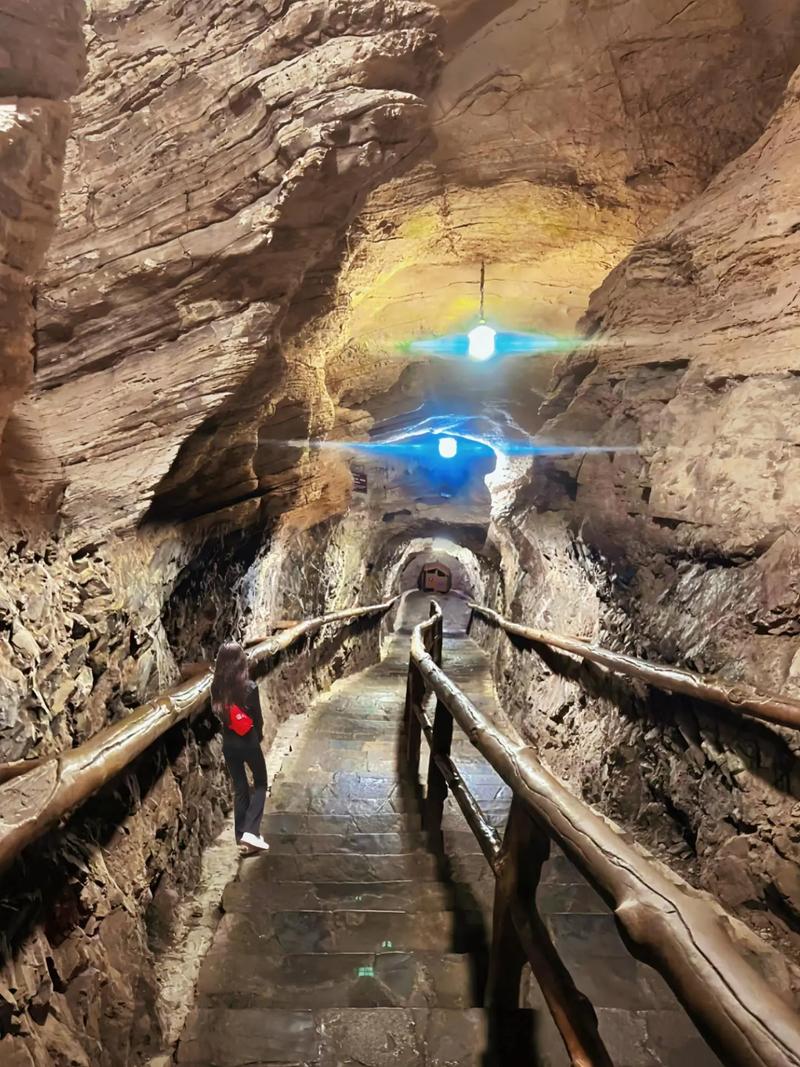 重庆天坑地缝